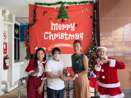 ไฟล์แนบ กปภ.สาขาสมุทรสงคราม ส่งความสุขให้กับลูกค้า เนื่องในโอกาสวันขึ้นปีใหม่ ปี 2567 และ Merry Christmas 