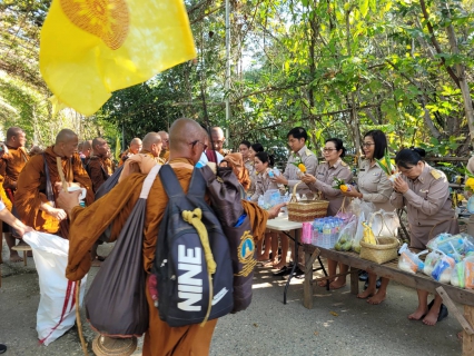 ไฟล์แนบ  กปภ.สาขากำแพงเพชร เข้าร่วมพิธีถวายภัตตาหารพระราชทานแด่พระภิกษุสงฆ์ สามเณร ตามโครงการจาริกธุดงค์เผยแพร่ธรรมเฉลิมพระเกียรติ จังหวัดลำพูน-จังหวัดพระนครศรีอยุธยา