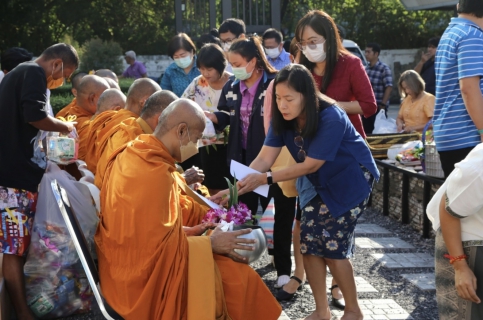 ไฟล์แนบ กปภ.สาขารังสิต(พ) ร่วมทำบุญตักบาตรข้าวสารอาหารแห้ง เนื่องในโอกาสวันขึ้นปีใหม่ พุทธศักราช 2567