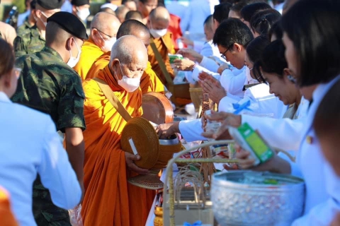 ไฟล์แนบ กปภ.สาขาขอนแก่น (พ) ร่วมพิธีทำบุญตักบาตรถวายพระกุศล พิธีเจริญพระพุทธมนต์ถวายพระพรชัยมงคลแด่สมเด็จพระเจ้าลูกเธอ เจ้าฟ้าสิริวัณณวรี นารีรัตนราชกัญญาเนื่องในวันคล้ายประสูติ 8 มกราคม 2567 