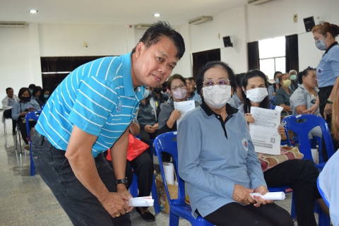ไฟล์แนบ กปภ.สาขากำแพงเพชร ขยายผลชวน อสม.เป็นกระบอกเสียงประชาสัมพันธ์โครงการผ่อนชำระค่าติดตั้งประปา เฉลิมพระเกียรติพระบาทสมเด็จพระเจ้าอยู่หัว เนื่องในโอกาสมหามงคลฯ 