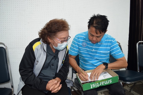 ไฟล์แนบ กปภ.สาขากำแพงเพชร ขยายผลชวน อสม.เป็นกระบอกเสียงประชาสัมพันธ์โครงการผ่อนชำระค่าติดตั้งประปา เฉลิมพระเกียรติพระบาทสมเด็จพระเจ้าอยู่หัว เนื่องในโอกาสมหามงคลฯ 