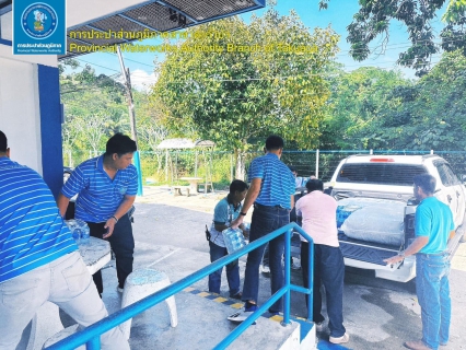 ไฟล์แนบ กปภ.สาขาตะกั่วป่า สนับสนุนน้ำดื่มบรรจุขวดตราสัญลักษณ์ กปภ. ให้กับหมู่ที่บ้านดอกแดง ภายใต้โครงการกปภ.ปันน้ำใจ (PWA Care)