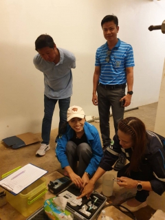 ไฟล์แนบ การประปาส่วนภูมิภาคสาขาภูเก็ต ร่วมกับงานควบคุมคุณภาพน้ำ 2 การประปาส่วนภูมิภาคเขต 4 เข้าเก็บตัวอย่างน้ำและทดสอบคุณภาพน้ำ