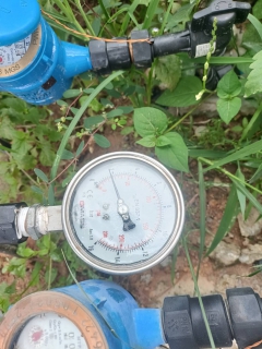 ไฟล์แนบ การประปาส่วนภูมิภาคสาขาอ่าวลึก ลงพื้นที่ตามโครงการ "ผู้ใช้น้ำมั่นใจ กปภ.เช็คชัวร์"โดยทำการตรวจสอบแรงดันน้ำ 