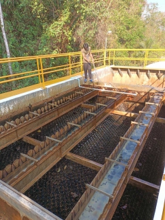 ไฟล์แนบ การประปาส่วนภูมิภาคสาขาตราด ดำเนินการล้างถังตกตะกอน ณ โรงกรองน้ำบ่อไร่