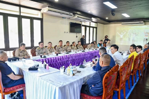 ไฟล์แนบ ผู้บริหาร กปภ.เขต 1 ร่วมให้การต้อนรับผู้อำนวยการทรัพย์สินพระมหากษัตริย์และคณะ ลงพื้นที่ติดตามความก้าวหน้าการพัฒนาพื้นที่เกาะสีชัง การบริหารจัดการน้ำ ไฟฟ้าและขยะ เพื่อบรรเทาความเดือดร้อนของประชาชน
