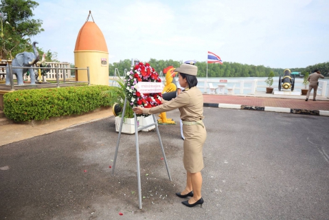 ไฟล์แนบ การประปาส่วนภูมิภาค สาขาสุราษฎร์ธานี(พ) ร่วมวางพวงมาลาและถวายสักการะ เนื่องในวันคล้ายวันสิ้นพระชนม์ของพลเรือเอกพระเจ้าบรมวงศ์เธอ กรมหลวงชุมพรเขตอุดมศักดิ์ หรือวันอาภากร ประจำปี 2567  
