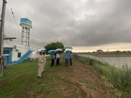 ไฟล์แนบ กปภ.ข.3 ลงพื้นที่ตรวจปริมาณน้ำดิบสถานีผลิตน้ำท่าเสด็จ จ.สุพรรณบุรี