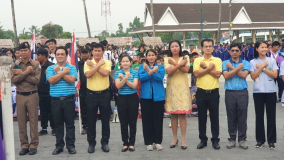 ไฟล์แนบ กปภ.สาขาระโนด เข้าร่วมกิจกรรม "รวมพลังไทย สร้างครอบครัว ชุมชนอุ่นใจ พ้นภัยยาเสพติด เฉลิมพระเกียรติ 72 พรรษา มหาราชา" พร้อมสนับสนุนมอบน้ำดื่มบรรจุขวดตราสัญลักษณ์ กปภ.