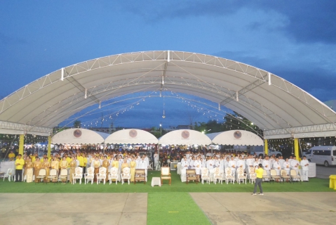 ไฟล์แนบ ร่วมพิธีถวายเครื่องราชสักการะและวางพานพุ่ม และพิธีจุดเทียนถวายพระพรชัยมงคล&#8203; เฉลิมพระเกียรติพระบาทสมเด็จพระเจ้าอยู่หัวฯ เนื่องในวันเฉลิมพระชนมพรรษา 6 รอบ