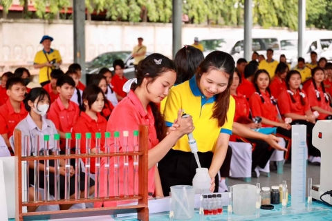 ไฟล์แนบ กปภ. หลอมรวมใจ มอบน้ำใสสะอาดให้โรงเรียน เฉลิมพระเกียรติพระบาทสมเด็จพระเจ้าอยู่หัว 