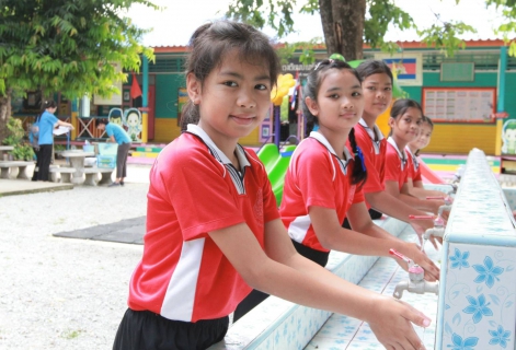 ไฟล์แนบ กปภ. สำเร็จ 100% ตามเป้า ! โครงการหลอมรวมใจ มอบน้ำใสสะอาดให้โรงเรียน