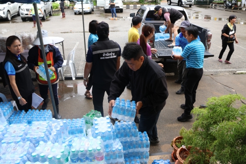 ไฟล์แนบ การประปาส่วนภูมิภาคเขต 9 สนับสนุนน้ำดื่ม 600 ขวดให้กับเทศบาลนครเชียงใหม่ เพื่อช่วยเหลือผู้ประสบภัยน้ำท่วมในพื้นที่อำเภอเมืองเชียงใหม่