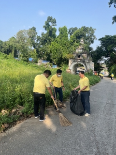 ไฟล์แนบ กปภ.สาขาลำปางร่วมกิจกรรมจิตอาสาพัฒนา เนื่องในวันคล้ายวันสวรรคตพระบาทสมเด็จพระบรมชนกาธิเบศร มหาภูมิพลอดุลยเดชมหาราช บรมนาถบพิตร (วันนวมินทรมหาราช)