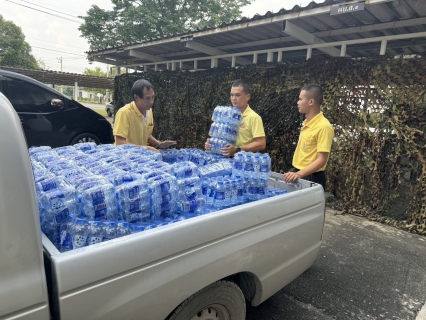 ไฟล์แนบ กปภ.สาขาสมุทรสาคร (พ) มอบน้ำดื่มบรรจุขวด จำนวน 2,000 ขวด สนับสนุนพิธีการบำเพ็ญกุศล เนื่องในวันสถาปนากรมทหารสื่อสารที่ 1 ครบรอบปีที่ 36