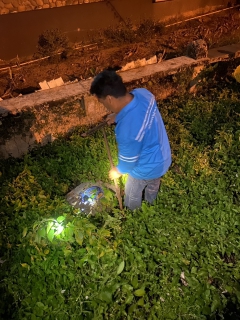 ไฟล์แนบ กปภ.สาขาตะกั่วป่า ดำเนินงานตามแผนบริหารจัดการน้ำสูญเสียเชิงรุก ทำ Step Test ลงพื้นที่เดินเท้าหาท่อแตกรั่ว พร้อมซ่อมปิดจุด เพื่อลดการเกิดน้ำสูญเสีย