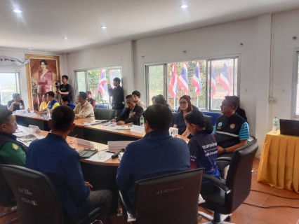 ไฟล์แนบ กปภ.สาขากาญจนบุรี เข้าร่วมประชุมหารือและลงพื้นที่ร่วมกับจังหวัดกาญจนบุรี เพื่อการศึกษาข้อมูลพื้นที่เริ่มต้นโครงการ (Kick Off) การให้ความช่วยเหลือประชาชนให้เข้าถึงสาธารณูปโภคไฟฟ้า ประปา ณ อบต.ปิล็อก ต.ปิล็อก อ.ทองผาภูมิ จ.กาญจนบุรี