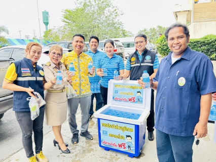 ไฟล์แนบ กปภ.สาขาตะกั่วป่า สนับสนุนน้ำดื่มบรรจุขวดตราสัญลักษณ์ กปภ. ให้กับสำนักงานเกษตรจังหวัดพังงา  ภายใต้โครงการกปภ.ปันน้ำใจ (PWA Care)