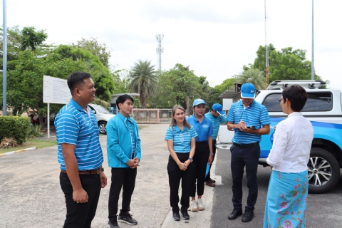 ไฟล์แนบ กปภ.สาขาภูเก็ต ดำเนินโครงการ "หลอมรวมใจ มอบน้ำใสสะอาด ให้โรงเรียน" เฉลิมพระเกียรติพระบาทสมเด็จพระเจ้าอยู่หัวเนื่องในโอกาสพระราชพิธีมหามงคลเฉลิมพระชนมพรรษา 6 รอบ 28 กรกฎาคม 2567 ระยะที่ 2