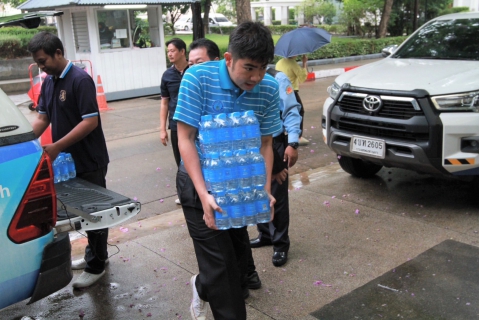 ไฟล์แนบ กปภ.เขต 1 ส่งมอบน้ำดื่มช่วยเหลือประชาชนจากเหตุการณ์แผ่นดินไหว