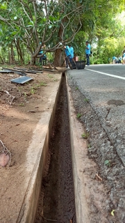 ไฟล์แนบ กปภ.สาขาอ้อมน้อย จัดกิจกรรมจิตอาสาบำเพ็ญประโยชน์ เนื่องในวันข้าราชการพลเรือน 2568