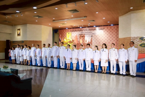 ไฟล์แนบ กปภ.สาขาประจวบคีรีขันธ์ ร่วมพิธีมอบแบบลายผ้าพระราชทาน "ผ้าลายสิริราชพัสตราภรณ์" ออกแบบโดย สมเด็จพระเจ้าลูกเธอ เจ้าฟ้าสิริวัณณวรี นารีรัตนราชกัญญา 