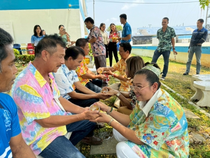 ไฟล์แนบ การประปาส่วนภูมิภาคสาขาปราณบุรี จัดกิจกรรมสรงน้ำพระพุทธรูป พระแม่ธรณี และรดน้ำดำหัวผู้ใหญ่ เนื่องในเทศกาลสงกรานต์ ประจำปี 2568
