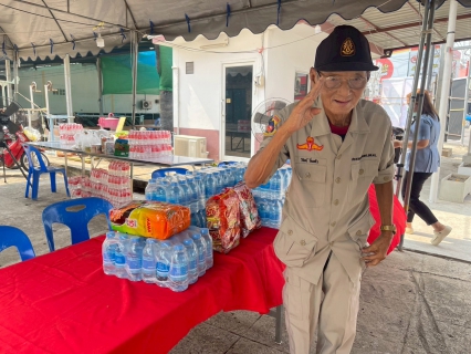 ไฟล์แนบ การประปาส่วนภูมิภาคสาขาตะพานหิน สนับสนุนน้ำดื่มบรรจุขวดตราสัญลักษณ์ กปภ. แก่จุดบริการประชาชนในช่วงเทศกาลสงกรานต์