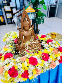 ไฟล์แนบ กปภ.สาขาภูเก็ต จัดกิจกรรมสรงน้ำพระ พร้อมรดน้ำดำหัวผู้ใหญ่ สืบสานประเพณีวันสงกรานต์ ปี 2568