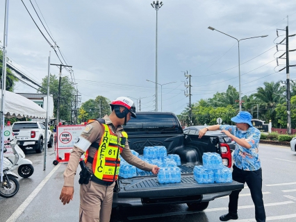 ไฟล์แนบ กปภ.สาขาตะกั่วป่า สนับสนุนน้ำดื่มบรรจุขวดตราสัญลักษณ์ กปภ. ให้กับที่ว่าการอำเภอตะกั่วป่า ภายใต้โครงการกปภ.ปันน้ำใจ (PWA Care)