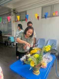ไฟล์แนบ กปภ.สาขากำแพงเพชร ร่วมสืบสานประเพณีสงกรานต์ สรงน้ำพระรดน้ำขอพรผู้บริหาร 