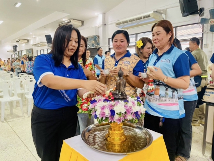 ไฟล์แนบ กปภ.สาขาท่ามะกา ร่วมกิจกรรมสรงน้ำพระ และรดน้ำดำหัวนายอำเภอท่ามะกา เนื่องในวันสงกรานต์ ปี 2568 วันพฤหัสบดีที่ 17 เมษายน 256