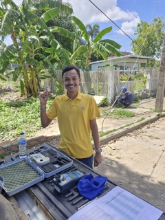 ไฟล์แนบ กปภ.สาขาภูเก็ต นำทีมลงพื้นที่ บริเวณหมู่บ้านจอมทองมณีคราม ตำบลวิชิต อำเภอเมือง จังหวัดภูเก็ต เพื่อดำเนินการตรวจสอบคุณภาพน้ำ