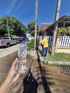 ไฟล์แนบ กปภ.ภูเก็ต นำทีมลงพื้นที่ บริเวณหมู่บ้านดุสิตบุรี ตำบลรัษฎา อำเภอเมืองภูเก็ต จังหวัดภูเก็ต ดำเนินการระบายตะกอนในเส้นท่อจ่ายน้ำ (Blow off)