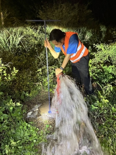 ไฟล์แนบ กปภ.สาขากบินทร์บุรี จัดกิจกรรมวัน Step Test Day SEASON#2 "LEAK รั่ว ไม่หลีกเลี่ยง" ลงพื้นที่ค้นหาท่อแตก/รั่ว ในพื้นที่เป้าหมาย บริเวณ MM-04 สถานีจ่ายน้ำหนองกี่