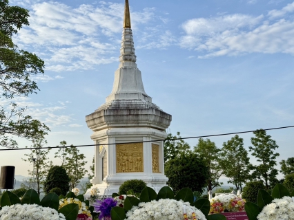 ไฟล์แนบ กปภ.สาขาแม่สอด ร่วมงานพิธีวางพวงมาลาอนุสรณ์ผู้เสียสละจังหวัดตาก