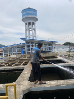 ไฟล์แนบ กปภ.สาขากาญจนบุรี ทำกิจกรรมล้างถังตกตะกอน และกิจกรรม 5ส. โรงกรองน้ำขนาด 160 ลบ.ม./ชม. สถานีผลิตน้ำแม่ข่ายกาญจนบุรี
