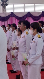 ไฟล์แนบ การประปาส่วนภูมิภาคสาขาเดิมบางนางบวช นำโดยนายยุทธนา ต๊ะปินตา ผู้จัดการฯ พร้อมทั้งหัวหน้างานและพนักงานในสังกัดฯ ร่วมพิธีจุดเทียนถวายพระพรชัยมงคล
