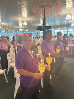 ไฟล์แนบ กปภ.สาขาสามพราน ร่วมพิธีถวายเครื่องราชสักการะและวางพานพุ่ม และพิธีจุดเทียนถวายพระพรชัยมงคล เฉลิมพระเกียรติสมเด็จพระนางเจ้าสุทิดา พัชรสุธาพิมลลักษณ  พระบรมราชินี เนื่องในโอกาสวันเฉลิมพระชนมพรรษา 3 มิถุนายน 2568