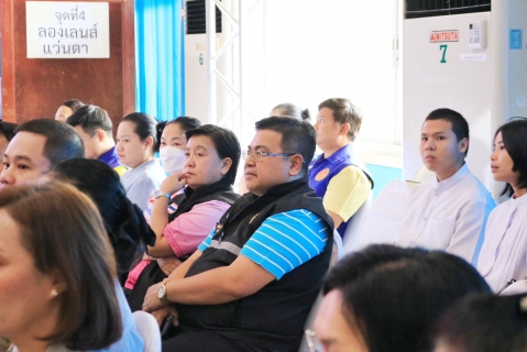 ไฟล์แนบ กปภ.สาขาปทุมธานี (ชั้นพิเศษ) ร่วมสนับสนุนน้ำดื่มบรรจุขวด ตราสัญลักษณ์ กปภ. เพื่อใช้โครงการรถตัดแว่นสายตาเคลื่อนที่สภากาชาดไทย เพื่อเด็กนักเรียนในชนบท