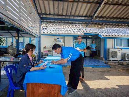 ไฟล์แนบ กปภ.สาขากาญจนดิษฐ์ ตรวจสารเสพติดบุคลากรในหน่วยงาน ภายใต้โครงการ โรงงานสีขาว