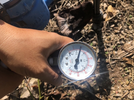 ไฟล์แนบ การประปาส่วนภูมิภาคสาขากาญจนดิษฐ์ ภายใต้การบริหารงานโดย นายสุรพงศ์ สมหวัง ผู้จัดการการประปาส่วนภูมิภาคสาขากาญจนดิษฐ์ มอบหมายพนักงานในสังกัด ดำเนินการตรวจวัดแรงดันน้ำ