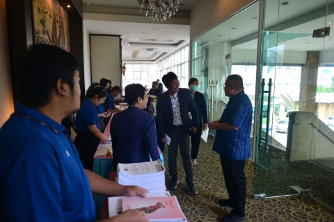 ไฟล์แนบ กปภ.สาขาสมุทรสาคร (พ) เข้าร่วมประชุมเชิงปฏิบัติการสร้างการรับรู้ฯ ขับเคลื่อนการดำเนินงานลุ่มน้ำแม่กลอง ตาม พ.ร.บ.ทรัพยากรน้ำ พ.ศ. 2561