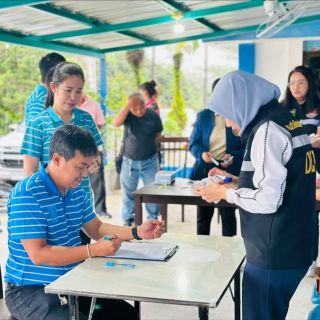 ไฟล์แนบ การประปาส่วนภูมิภาคสาขาท้ายเหมืองจัดกิจกรรมโครงการโรงงานสีขาว สุ่มตรวจหาสารเสพติดพนักงานในสังกัด