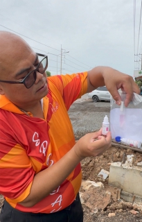 ไฟล์แนบ กปภ.สาขากาญจนบุรี ร่วมกับงานควบคุมคุณภาพน้ำ 1 กองระบบผลิตและควบคุมคุณภาพน้ำ กปภ.ข.3 ทดสอบการใช้งาน "ชุดทดสอบคลอรีนอย่างง่าย" 