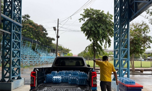 ไฟล์แนบ การประปาส่วนภูมิภาคสาขาประจวบคีรีขันธ์ สนับสนุนน้ำดื่มบรรจุขวดตราสัญลักษณ์ กปภ. ให้กับสำนักงานจังหวัดประจวบคีรีขันธ์