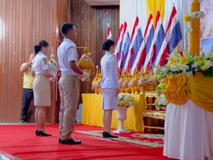 ไฟล์แนบ กปภ.สาขาท่ามะกา ร่วมพิธีถวายเครื่องราชสักการะและวางพานพุ่ม และพิธีจุดเทียนถวายพระพรชัย กิจกรรมเฉลิมพระเกียรติพระบาทสมเด็จพระเจ้าอยู่หัวฯ เนื่องในโอกาสวันเฉลิมพระชนมพรรษา 28 กรกฎาคม 2568