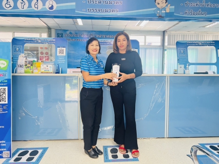 ไฟล์แนบ การประปาส่วนภูมิภาคสาขาคลองท่อม ดำเนินกิจกรรมมอบของที่ระลึกแก่ลูกค้าดีเด่น 3 ราย