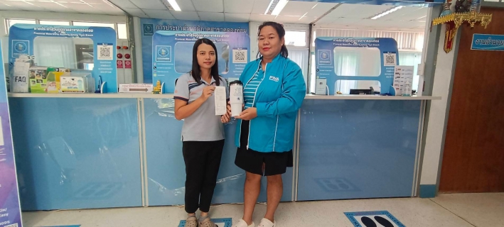 ไฟล์แนบ การประปาส่วนภูมิภาคสาขาคลองท่อม ดำเนินกิจกรรมมอบของที่ระลึกแก่ลูกค้าดีเด่น 3 ราย